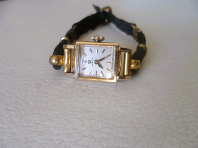 Omega rannekello vintage