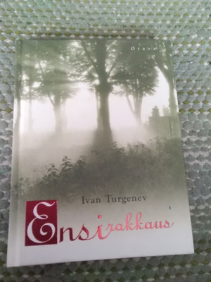 Ivan Turgenev: Ensirakkaus
