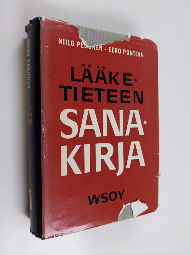 Niilo Pesonen : Lääketieteen sanakirja