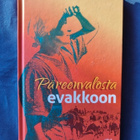 Savolainen, Riitta: Päreenvalosta evakkoon - pikkukuva 1