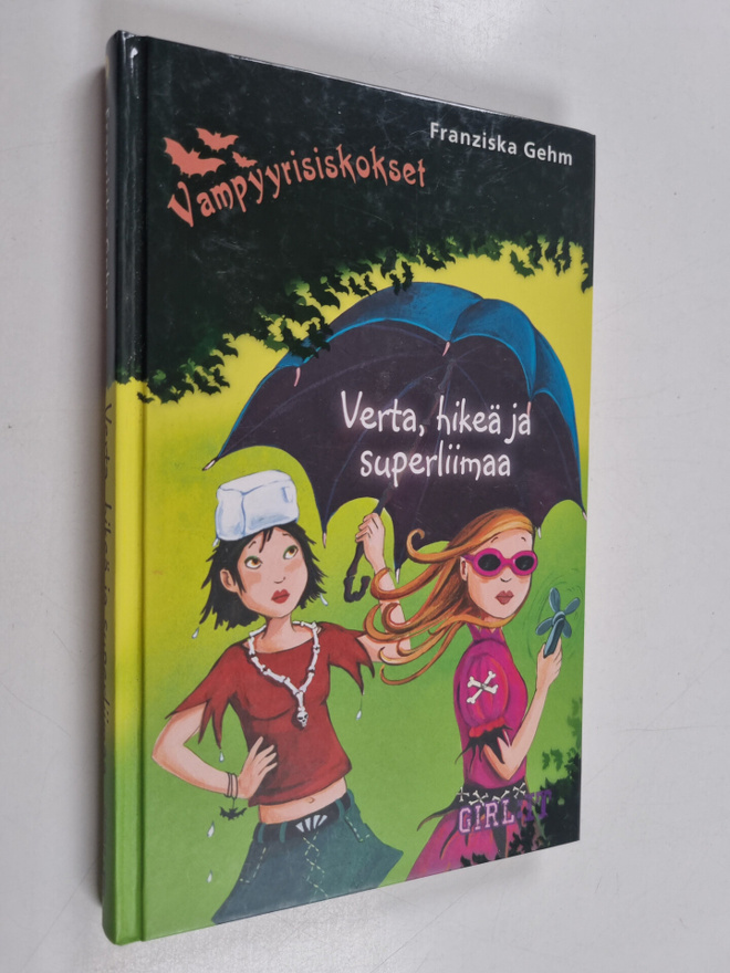 Franziska Gehm : Verta, hikeä ja superliimaa