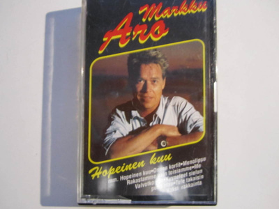 KASETTI MARKKU ARO HOPEINEN KUU