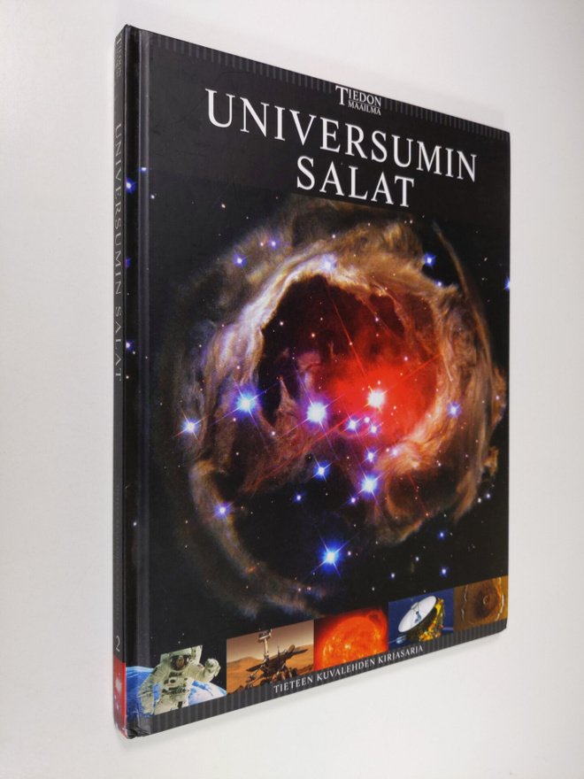 Lotte Juul (toim.) Nielsen : Universumin salat