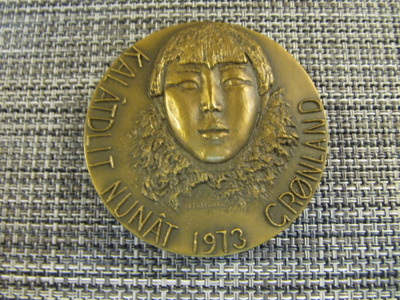 Kalâtdlit Nunât Gronland 1973 mitali /Eila Hiltunen 1973.