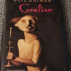 Coraline Neil Gaiman - pikkukuva 1