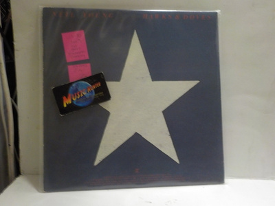 NEIL YOUNG - HAWKS AND DOVES EX+/EX US 1980 LP