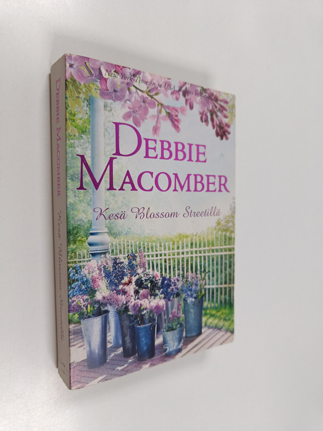 Debbie Macomber : Kesä Blossom Streetillä