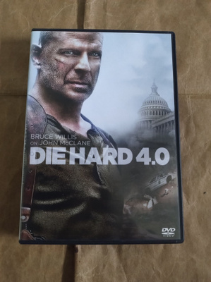Die Hard 4.0 (DVD)