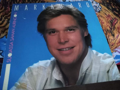 Markku Aro Suojassa Saman Auringon