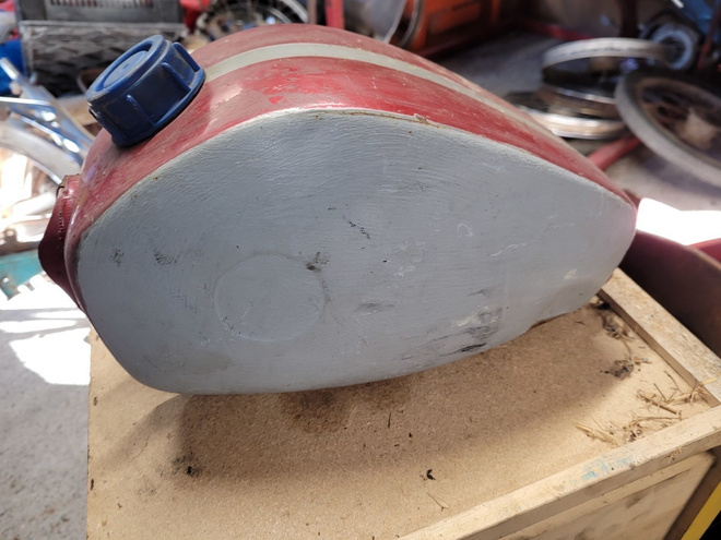 vanha mopo tai MP bensiini tankki KTM 50 CC moped 1967?