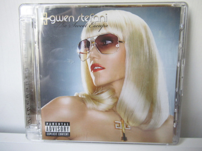 GWEN STEFANI - THE SWEET ESCAPE CD