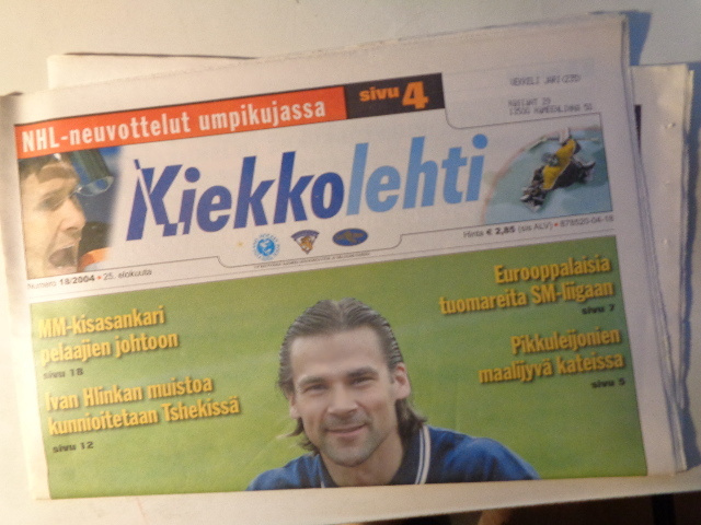 Kiekkolehti Nro 18/2004 (3.2)