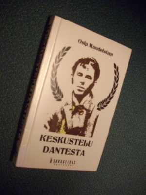 Osip Mandelstam: Keskustelu Dantesta  (Sis.postikulut )
