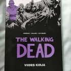 Kirkman, Robert; Adlard & Rathburn: Walking Dead kirja 5 - pikkukuva 1
