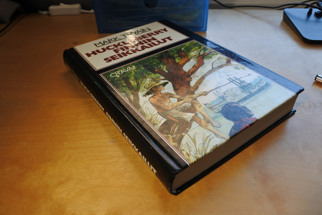 Mark Twain: Huckleberry Finnin seikkailut, sidottu, hyvä