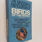 Gianfranco Bologna : The Macdonald encyclopedia of birds ... - pikkukuva 1