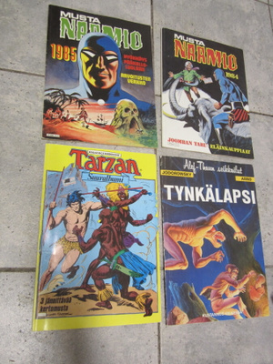 4 hyväkuntoista albumia ,
