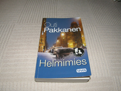 Outi Pakkanen Helmimies  -pok