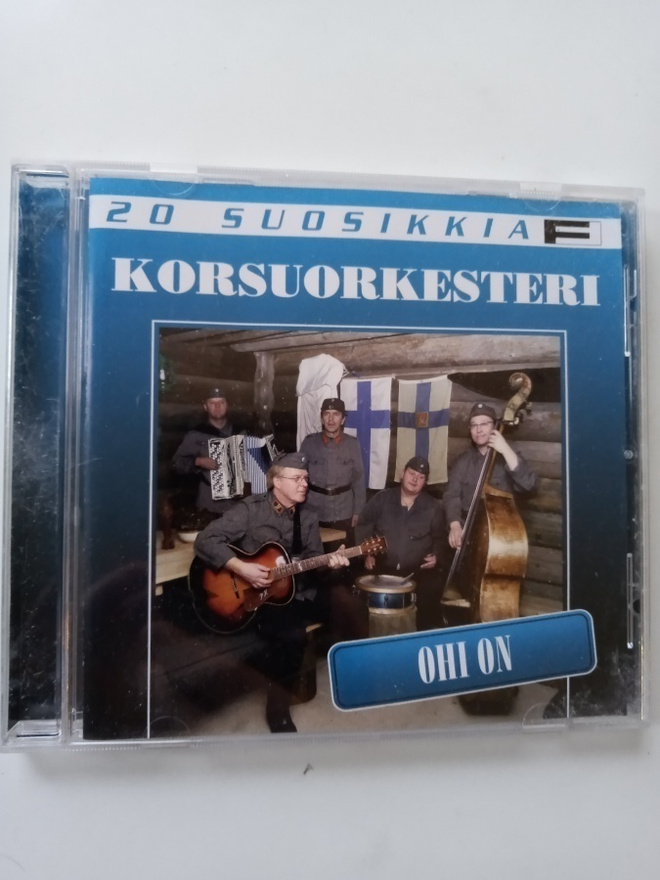 CD Korsuorkesteri – Ohi on - 20 suosikki  ( Sis.postikulut )