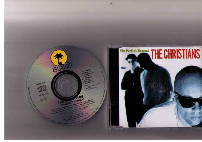 CDS THE CHRISTIANS-THE PERFECT MOMENT