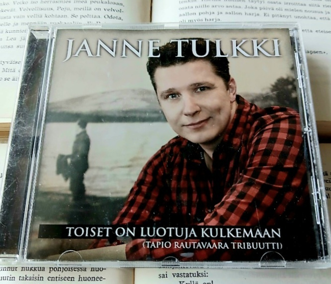 Janne Tulkki - Toiset on luotuja kulkemaan (CD)
