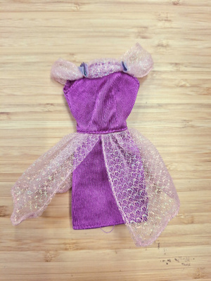 Barbie violetti mekko