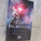 ALASTAIR REYNOLDS - luiden hiljaisuus - pikkukuva 1