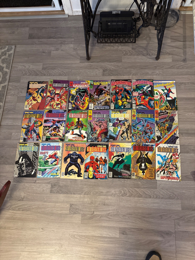 Spider-Man sarjakuvat 21 kpl