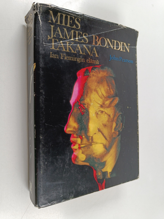 John Pearson : Mies James Bondin takana