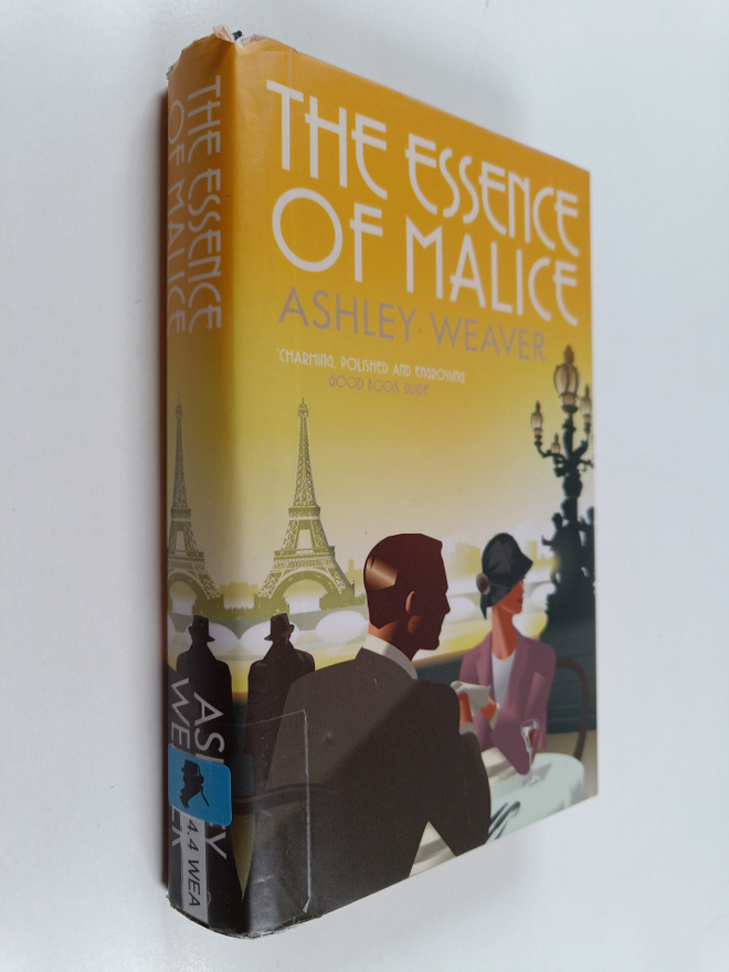 Ashley Weaver : The essence of malice