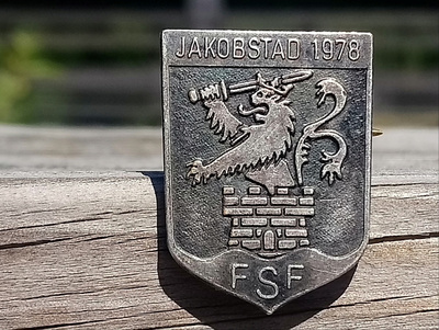 Vaakuna merkki Jakobstad 1978 Pietarsaari. Halkaisija - 25mm