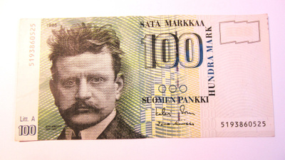 100 markkaa 1986