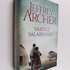 Jeffrey Archer : Vaietut salaisuudet - pikkukuva 1
