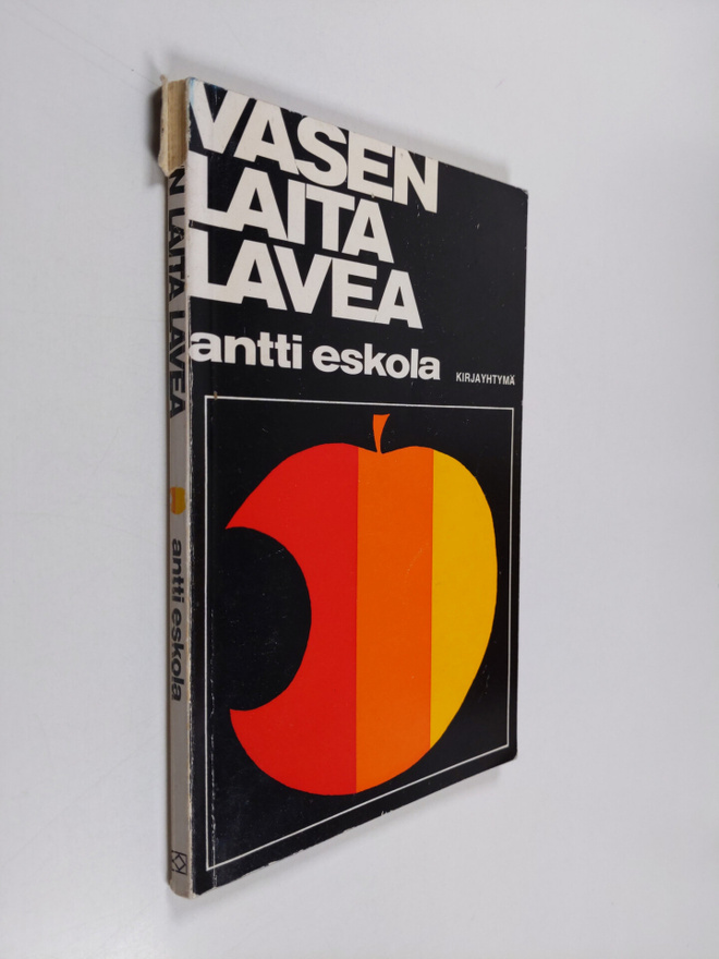 Antti Eskola : Vasen laita lavea