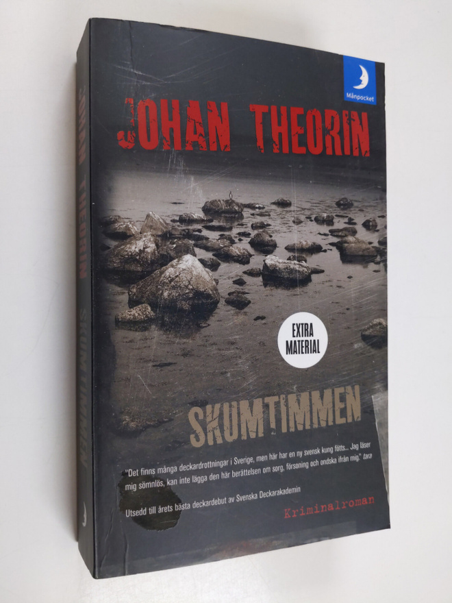 Johan Theorin : Skumtimmen : [kriminalroman]