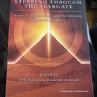 Stepping Through the Stargate - kirja scifi-sarjasta - pikkukuva 1