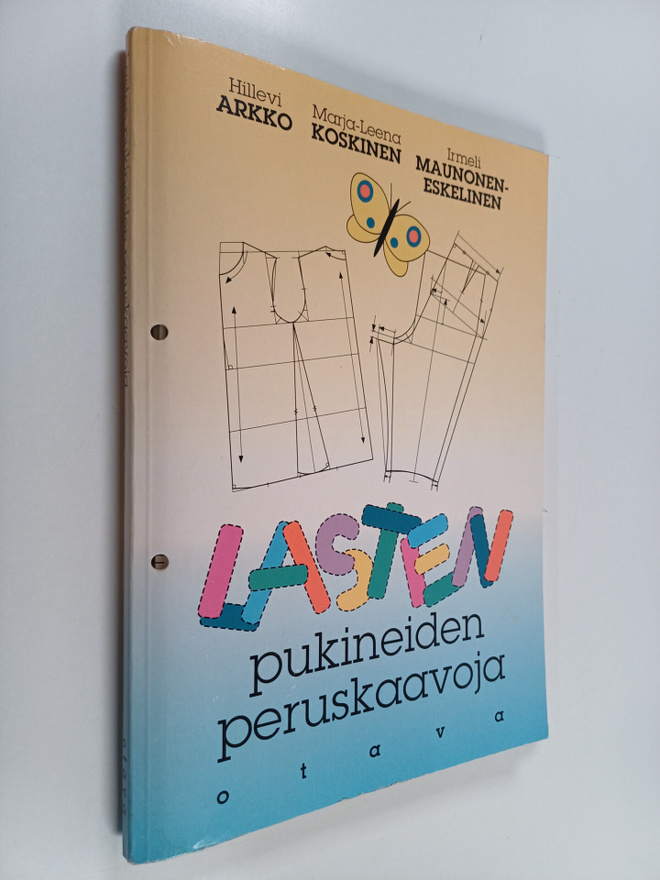 Hilevi Arkko : Lasten pukineiden peruskaavoja