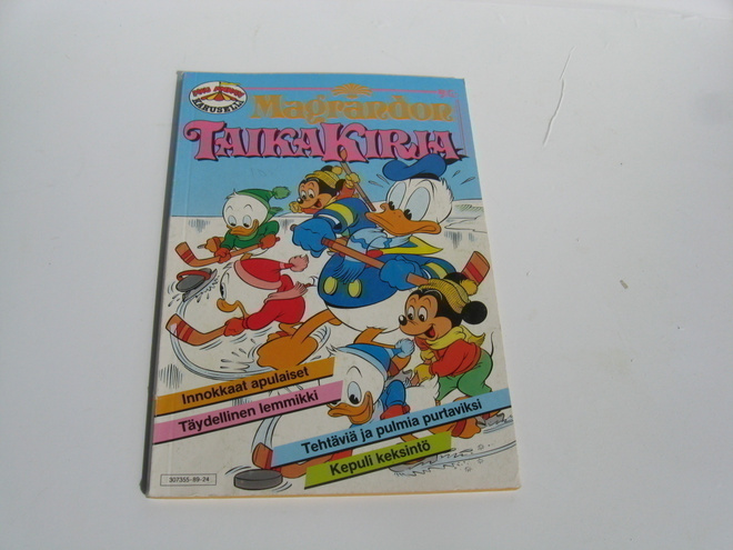 AKU ANKAN KARUSELLI MAGRANDON TAIKAKIRJA V. 1989