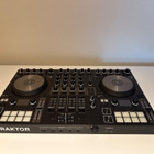 Traktor Kontrol S4 ilman ohjelmaa - pikkukuva 1
