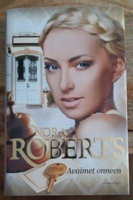 Nora Roberts - Avaimet onneen