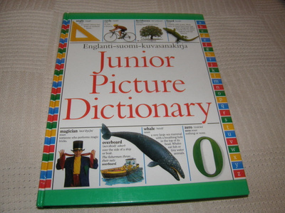Englanti-suomi-kuvasanakirja  Junior Picture Dictionary