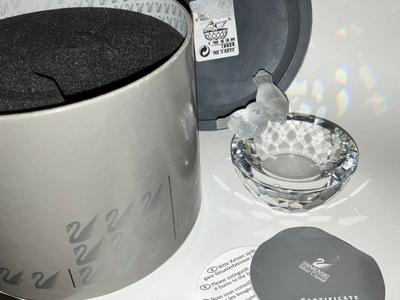 Swarovski 010029 Bird Bath (1980-2007)