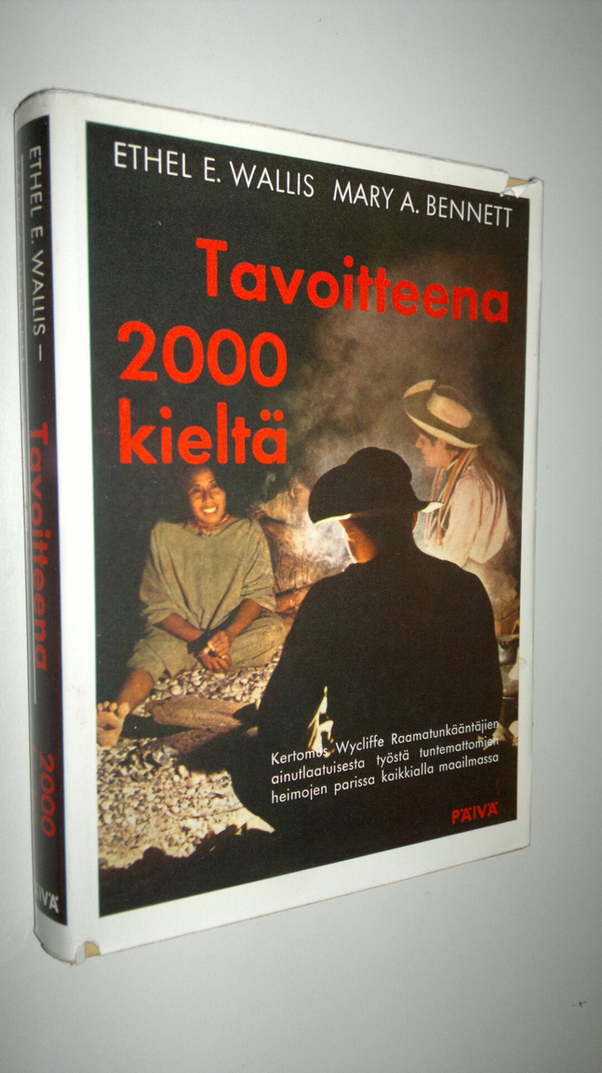 Ethel Emily Wallis : Tavoitteena 2000 kieltä