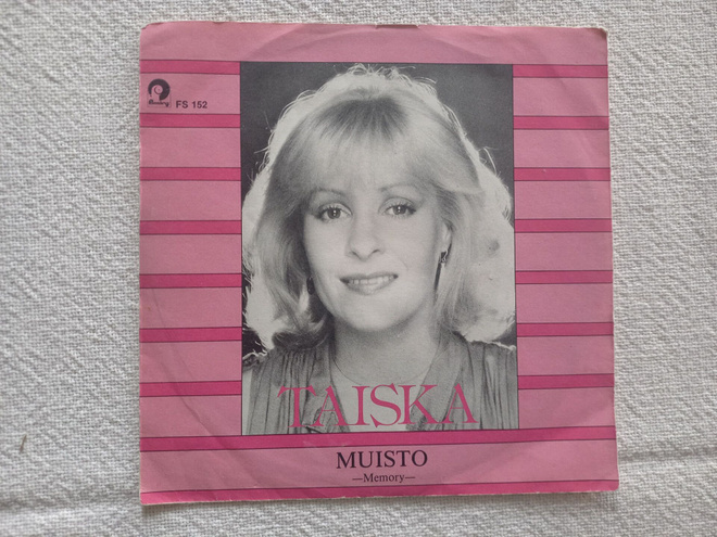 Single TAISKA   MUISTO / KOLMENTOISTA