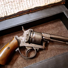 Superharvinainen Memento Mori – kokonaisuus ”Law & Violence” - pikkukuva 5
