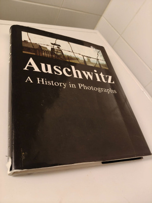 Auschwitz - A history in photographs