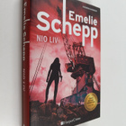 Emelie Schepp : Nio liv - Kriminalroman - pikkukuva 1