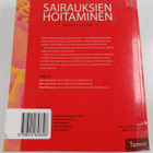 Ansa Iivanainen : Sairauksien hoitaminen terveyttä edistäen - pikkukuva 2