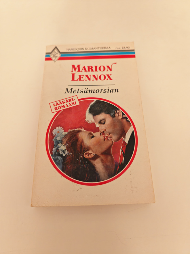 Marion Lennox; Metsämorsian (Lääkäriromaani)