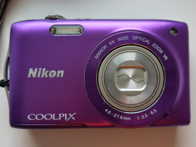 NIKON Coolpix S3300